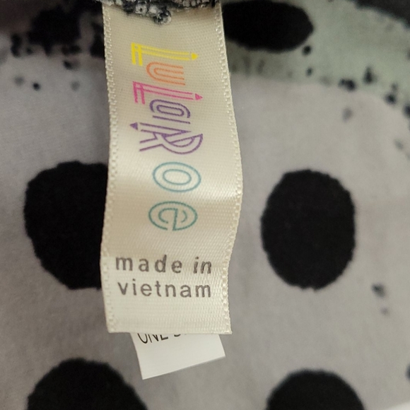 Lularoe Let the Good Times Roll Dice Leggings OS - Picture 3 of 6